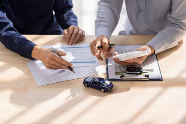 24/7 Emergency Full Coverage Car Insurance experts in Halifax, VA